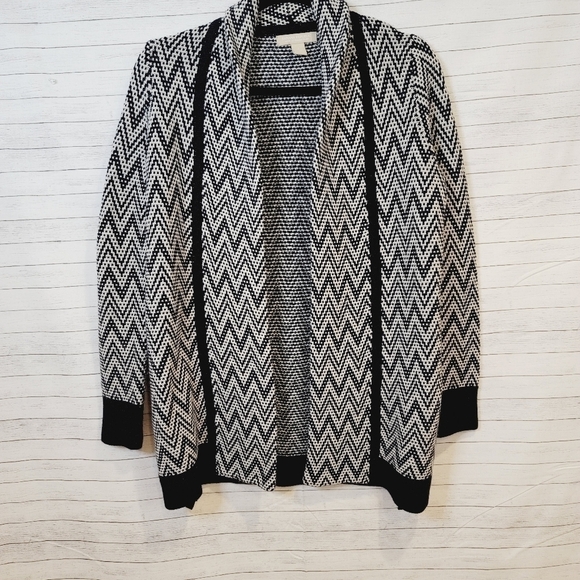BANANA REPUBLIC ITALIAN WOOL NAVY CHEVRON CARDIGAN, sz SMALL - Picture 1 of 7